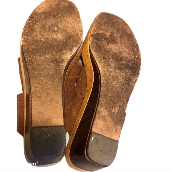 Donald J PLINER brown strap sandals. - Picture 5 of 8